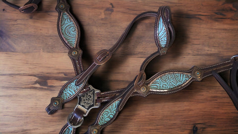 Dusty aqua tack set