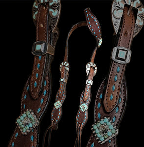 Classy turquoise, swarovski.. what more do you want?